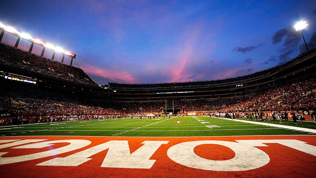 Darrell K Royal–Texas Memorial Stadium during a Texas football game, shown as a contextual image.