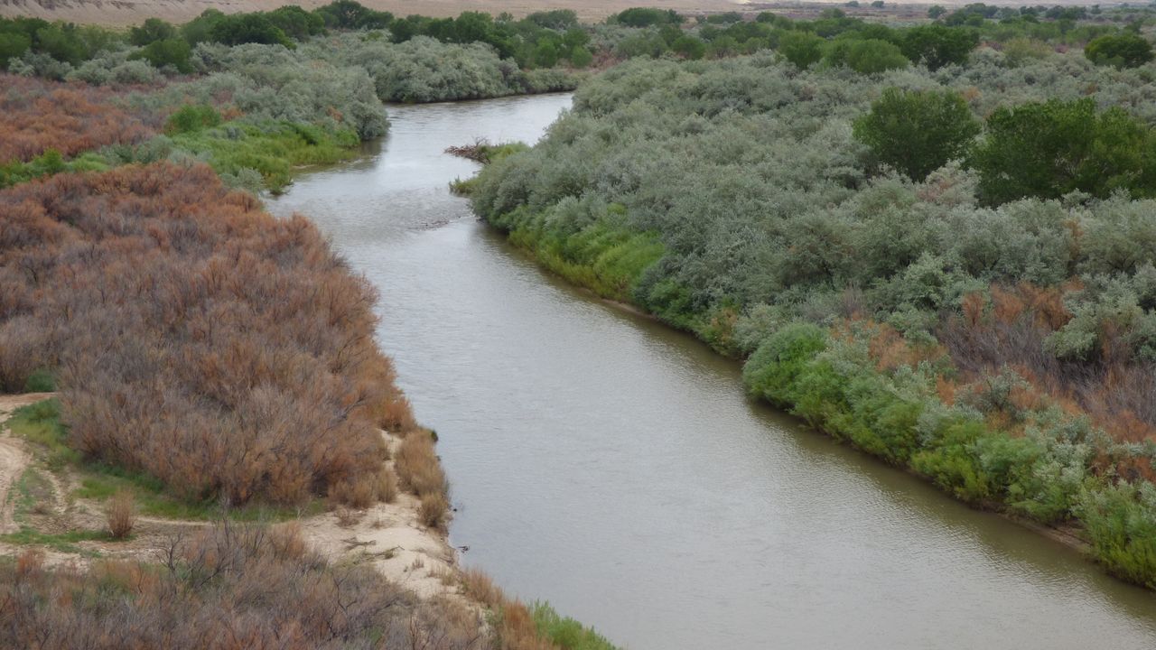 Archival view of the San Juan River downstream of Shiprock, New Mexico, photographed in 2023; it does not depict the October 2026 flood.