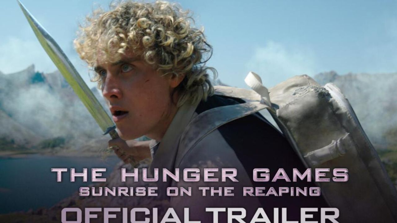 Young Haymitch Abernathy holds a dagger in a misty arena landscape in a Sunrise on the Reaping promotional image