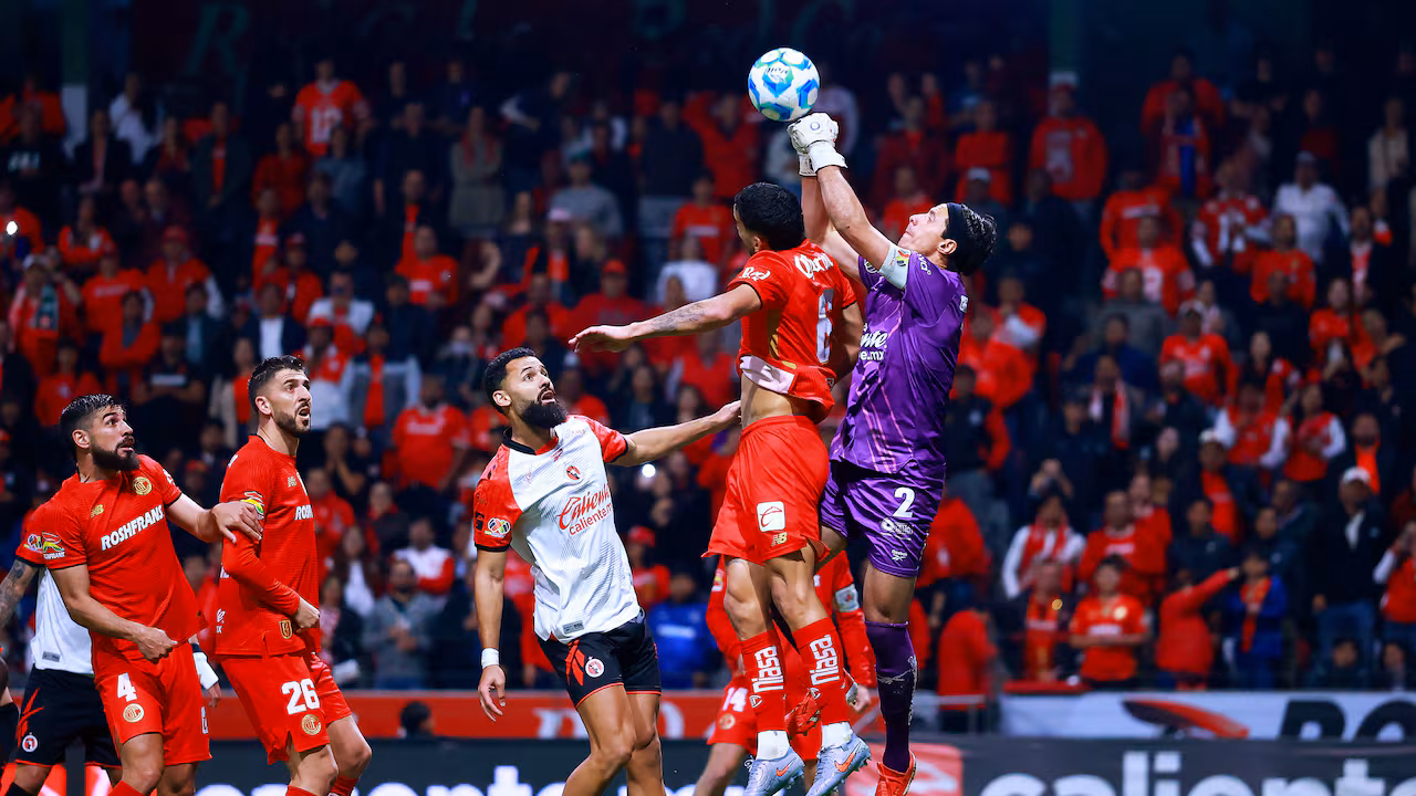 File photo from Feb. 13, 2026: Tijuana goalkeeper Antonio Rodríguez makes a save during a match against Toluca at Estadio Nemesio Diez.